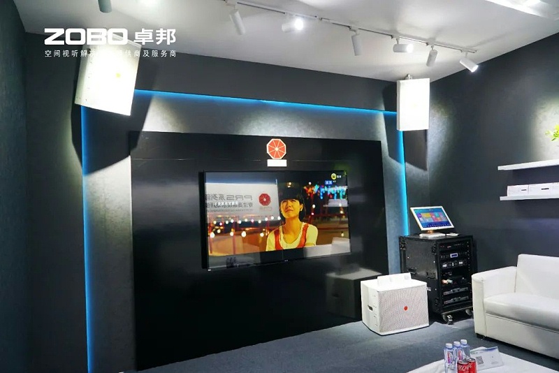 10人潮涌动，新品闪耀!ZOBO91香蕉视频官网广州展首日引爆行业焦点