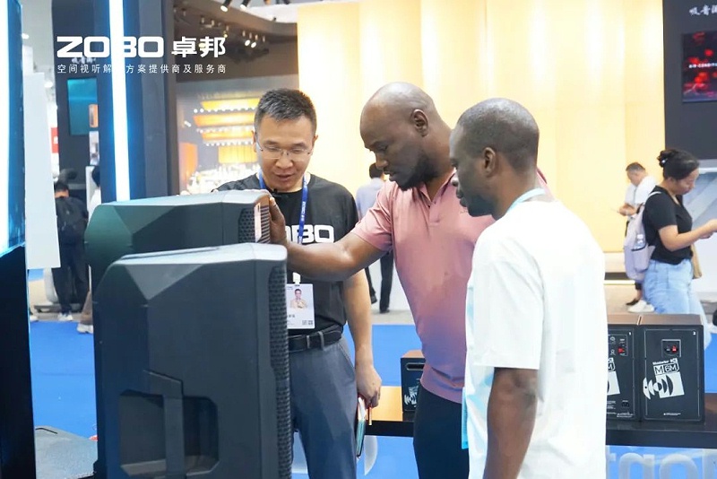 12璀璨收官，再启新章 | ZOBO91香蕉视频官网广州国际灯光香蕉视频APP污展圆满落幕，引领行业未来！